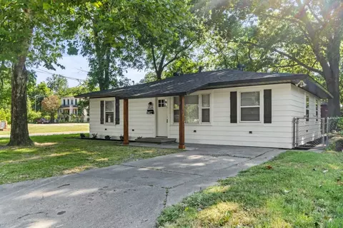 2026 S Walnut St, Sherman, TX 75090
