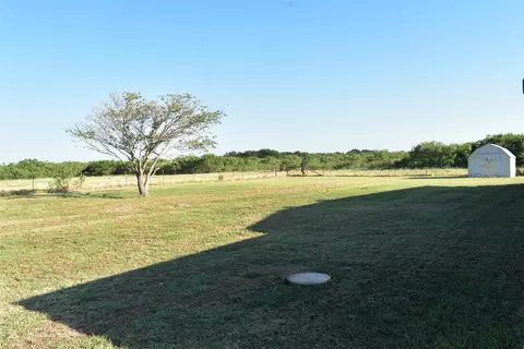 1374 Hoff Rd, Windthorst, TX 76389 photo 21