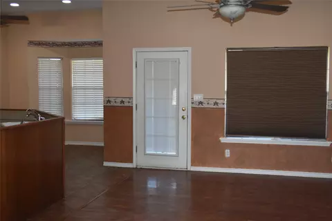 1374 Hoff Rd, Windthorst, TX 76389 photo 11