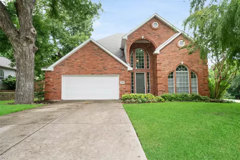 1300 Westmont Dr, Mckinney, TX 75072