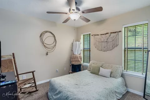 Bedroom - 11489 Frankie Ln, Bethany, LA 71007 photo 3 of 4
