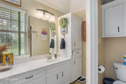 Bath - 11489 Frankie Ln, Bethany, LA 71007 photo 1 of 3