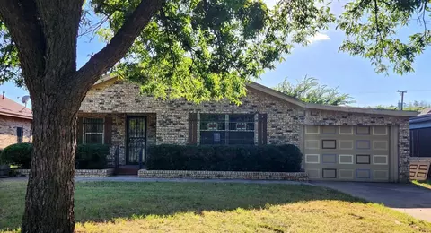 1404 Gladiolus St, Wichita Falls, TX 76301