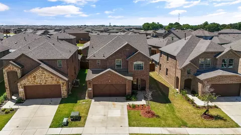 18107 Lakefront Ct, Forney, TX 75126