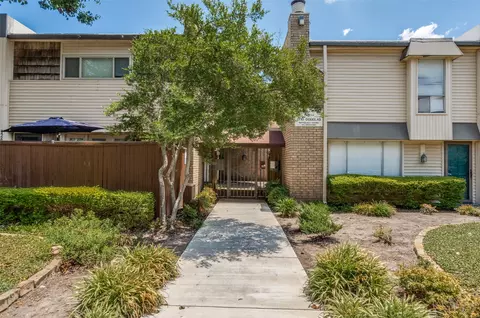2702 Douglas Ave #135, Dallas, TX 75219
