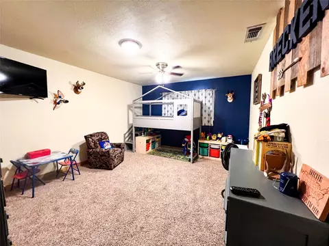 Bedroom - 607 N 5th St, Haskell, TX 79521 photo 4 of 8