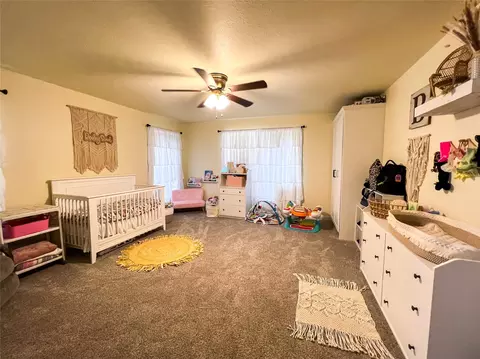 Bedroom - 607 N 5th St, Haskell, TX 79521 photo 2 of 8