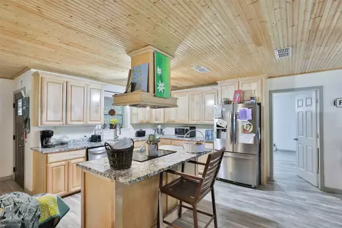 1122 Woodland Dr, Clyde, TX 79510