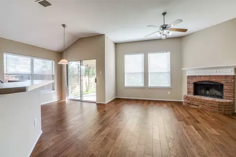 416 Sugarberry Ln, Rockwall, TX 75087