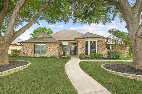 6616 Quail Ridge Dr, North Richland Hills, TX 76180