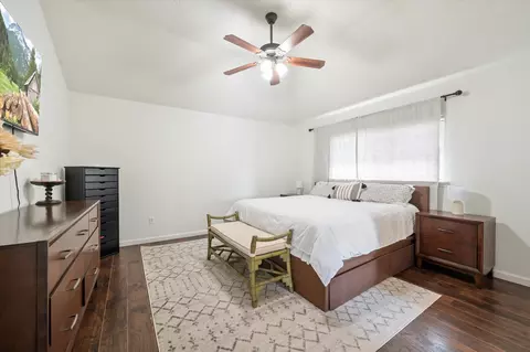 Bedroom - 204 Laurel Ln, Euless, TX 76039 photo 3 of 8