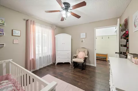 Bedroom - 204 Laurel Ln, Euless, TX 76039 photo 2 of 8
