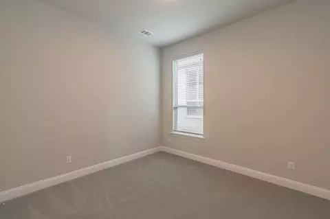 1105 12th St, Argyle, TX 76226 photo 5