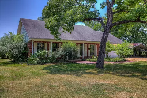 901 W Kaufman Ave, Cooper, TX 75432