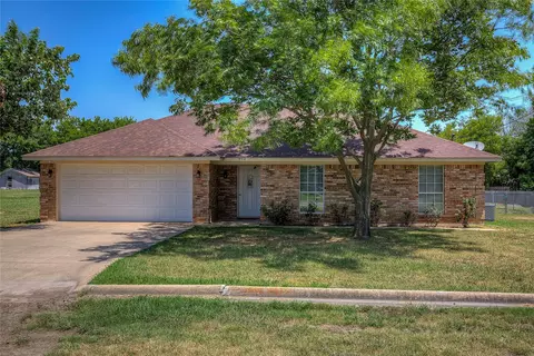 954 Georgia Dr, Cooper, TX 75432