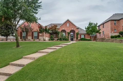 637 Unbridled Ln, Keller, TX 76248