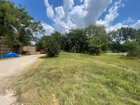 229 E 7th St, Anna, TX 75409 photo 5