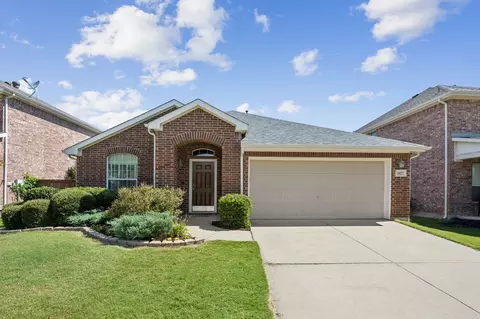 1427 Sparrow Dr, Little Elm, TX 75068
