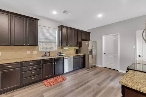 Entry Way - 138 Springtree St, Denton, TX 76209 photo 4 of 5