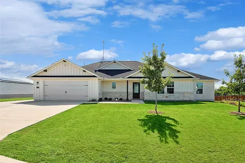 10184 Kildee Trl, Sanger, TX 76266