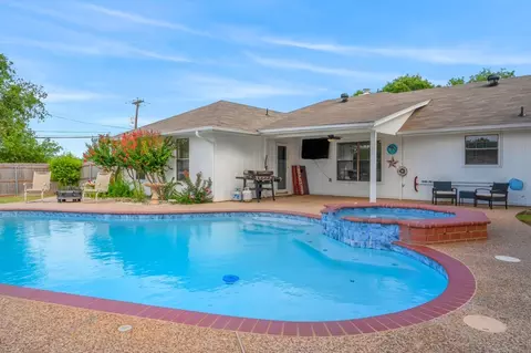 3661 Sudith Ln, Midlothian, TX 76065