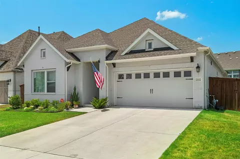 2332 Offerande Dr, Aledo, TX 76008
