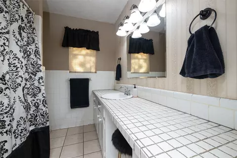 1129 Irwin Dr, Hurst, TX 76053 photo 24