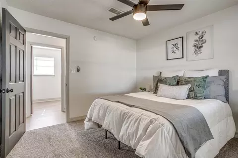 506 E Willingham St, Cleburne, TX 76031 photo 26