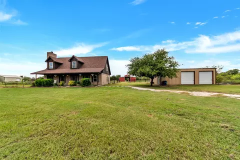 138 Alma Dr, Alma, TX 75119