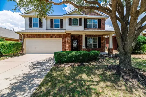 512 Meandering Trl, Little Elm, TX 75068