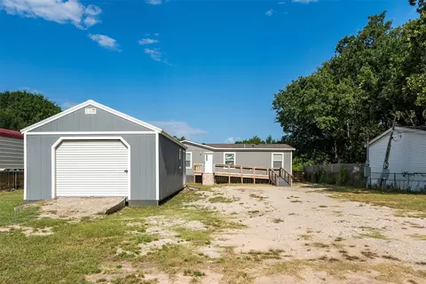 265 E Acres Rd, Gun Barrel City, TX 75156