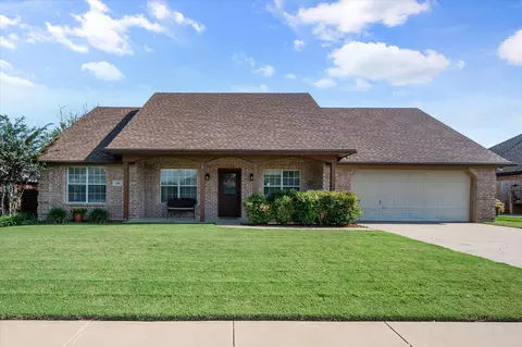509 Valarie Ln, Midlothian, TX 76065