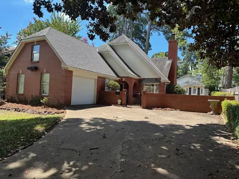 811 Unadilla St, Shreveport, LA 71106