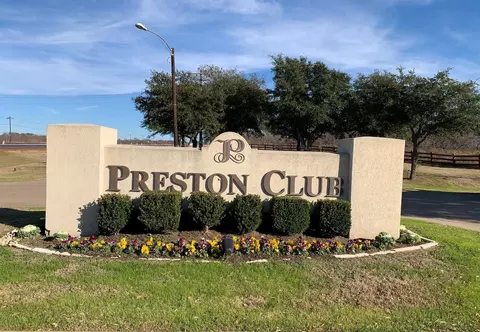 520 Roberts Ave, Sherman, TX 75020