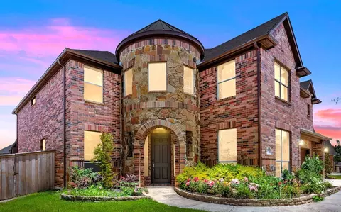 426 Hackworth St, Roanoke, TX 76262