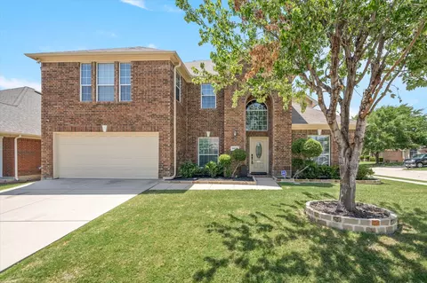 9029 Georgetown Pl, Fort Worth, TX 76244