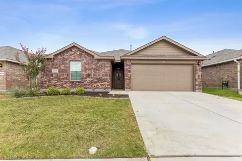 10345 Fort Belknap Trl, Crowley, TX 76036