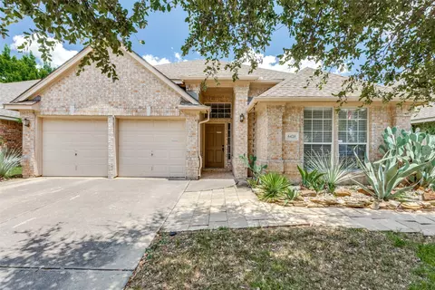 6428 Stone Creek Ter, Fort Worth, TX 76137