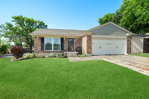 8838 Graywood Dr, Dallas, TX 75243