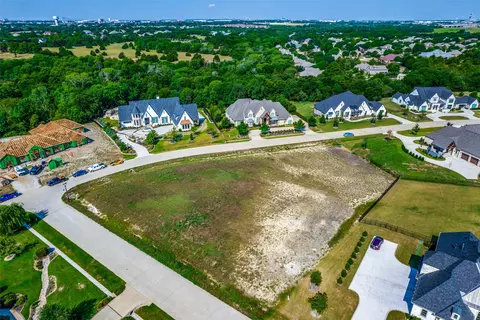 908 Barksdale Creek Ln, Fairview, TX 75069