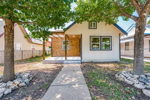 2614 Grafton Ave, Dallas, TX 75211