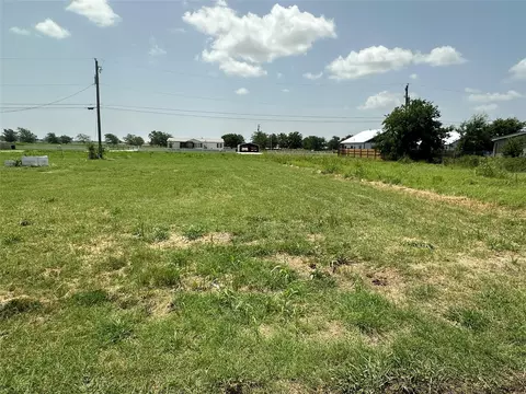918 E 920 E Dee St, Whitney, TX 76692 photo 5