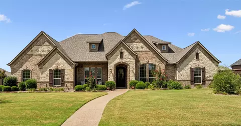 302 Summer Dr, Haslet, TX 76052