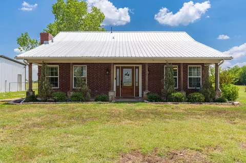 249 Cr 25300, Roxton, TX 75477