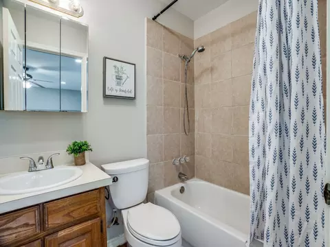 Bath - 731 E Jacob St, Pilot Point, TX 76258 photo 1 of 2