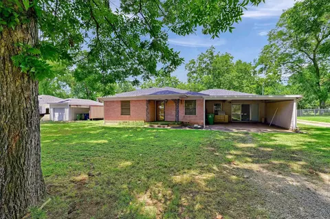 506 Dewitt St, Collinsville, TX 76233