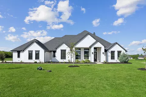 1212 Jungle Dr, Forney, TX 75126
