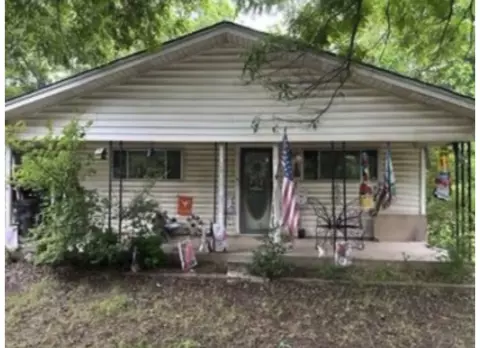 9401 Nine Mile Bridge Rd, Fort Worth, TX 76135