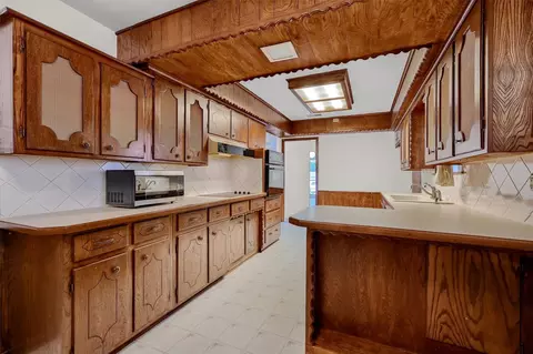Kitchen - 135 Circle Dr, Denison, TX 75021 photo 3 of 3