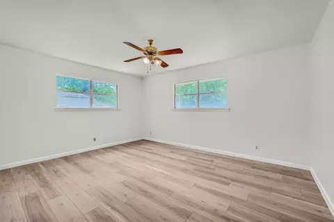 Bedroom - 135 Circle Dr, Denison, TX 75021 photo 5 of 6